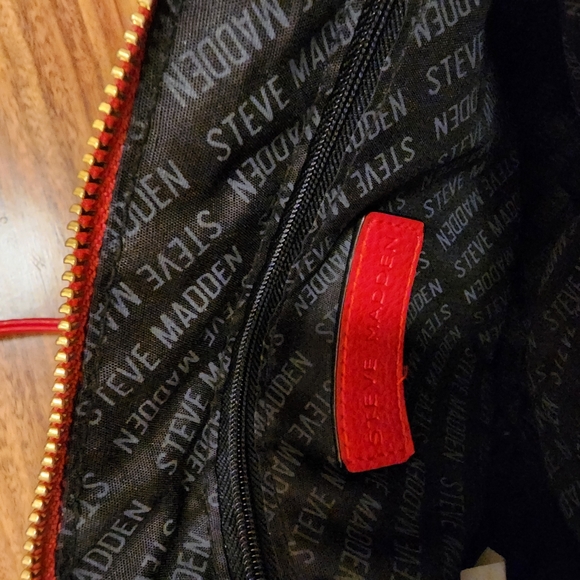 Steve Madden purse brand new, tags are missing - Picture 5 of 6